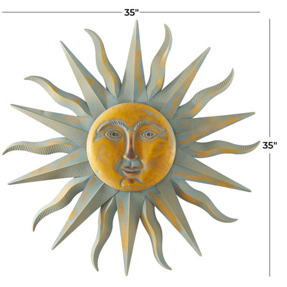 Decorazione murale in metallo anticato per interni ed esterni con accenti e scanalature color rame - Oro - Roche River Decor