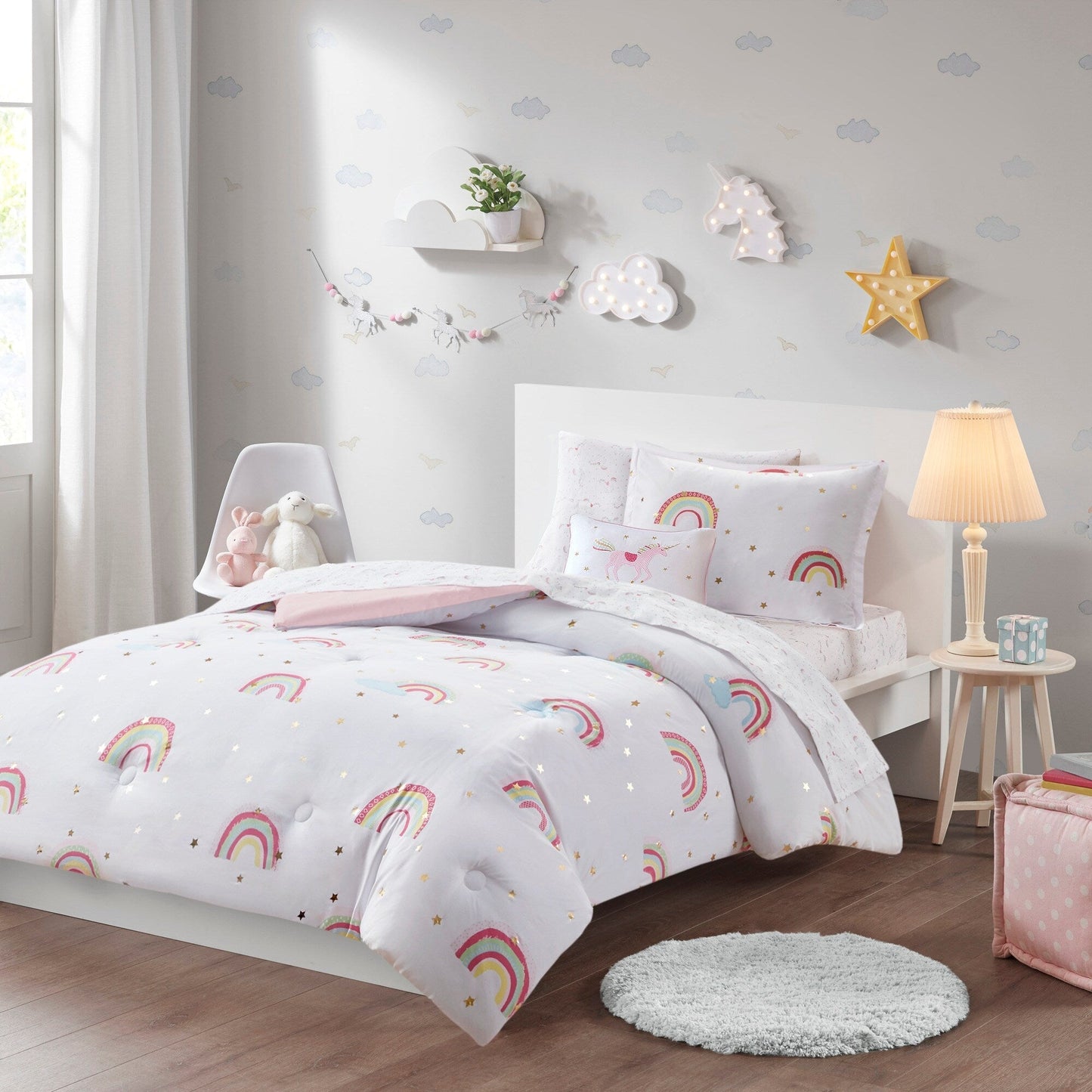 Set copripiumino con lenzuola Mia Rainbow e stelle metalliche per bambini di Intelligent Design Kids