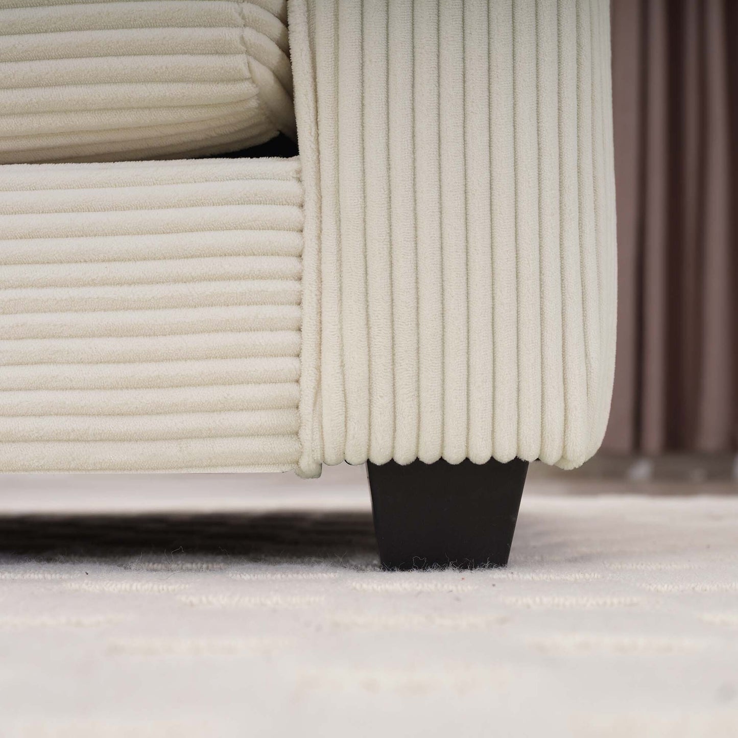 Divano componibile modulare a 3 posti in velluto a coste moderno di metà secolo con 2 braccioli e 3 cuscini decorativi per il soggiorno