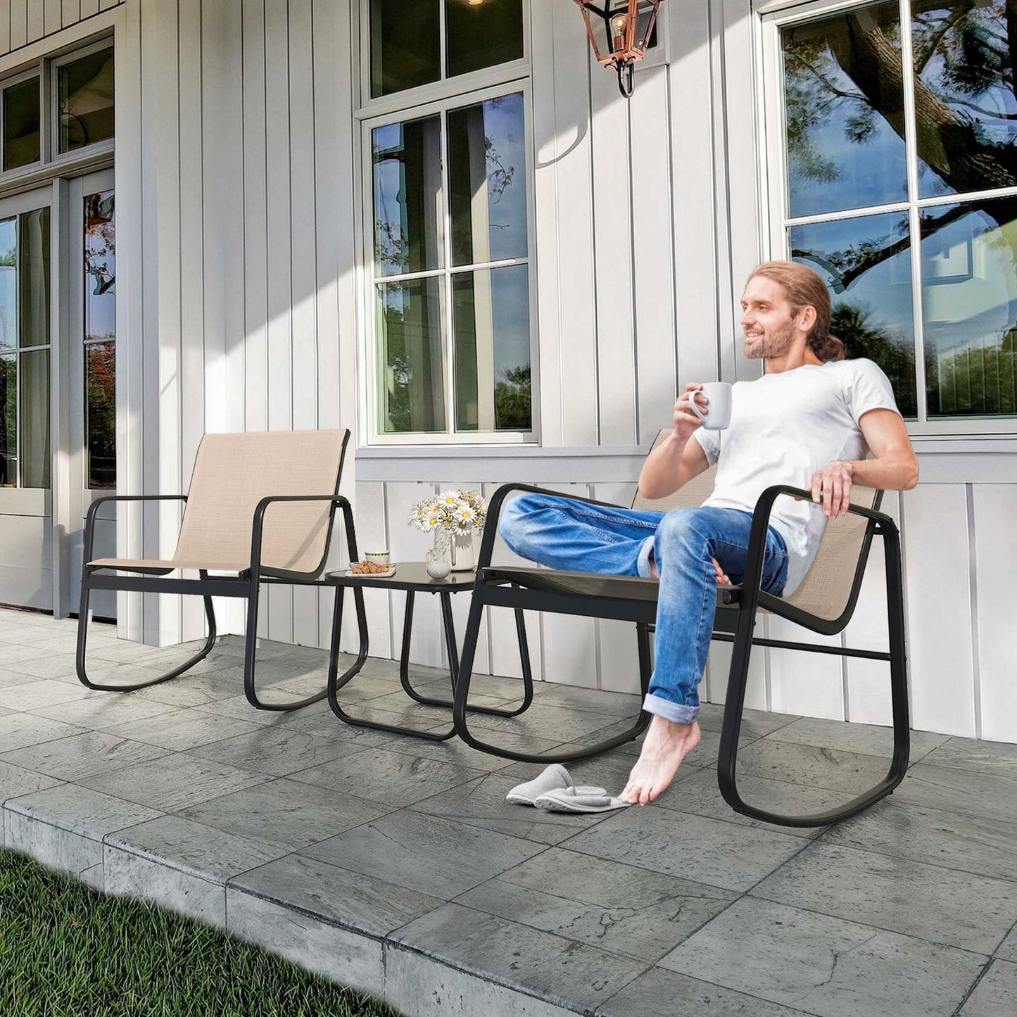 Set da bistrot con mobili da giardino a dondolo Moasis da 3 pezzi, sedie e tavolo in vetro