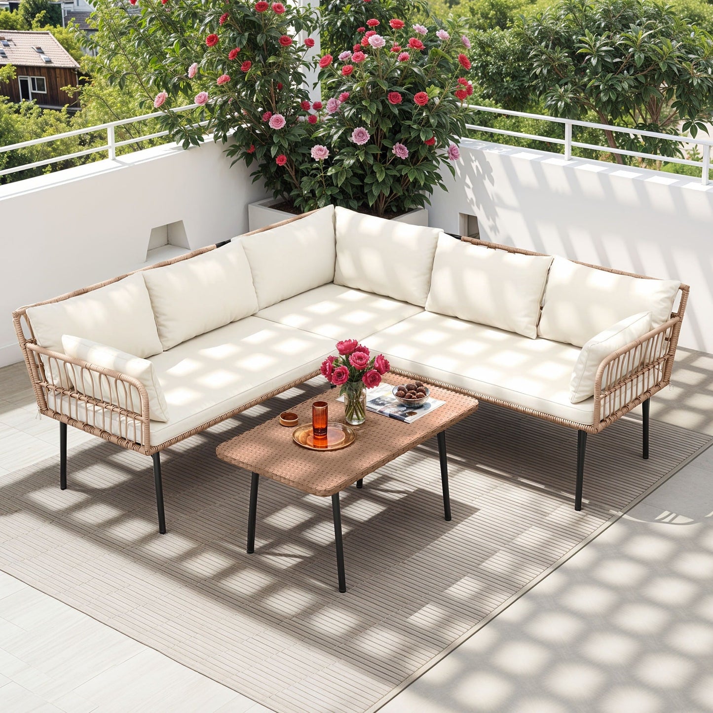 Set da conversazione per patio Moasis da 4 pezzi, divano componibile a L in vimini da 5 posti con cuscini e tavolino laterale