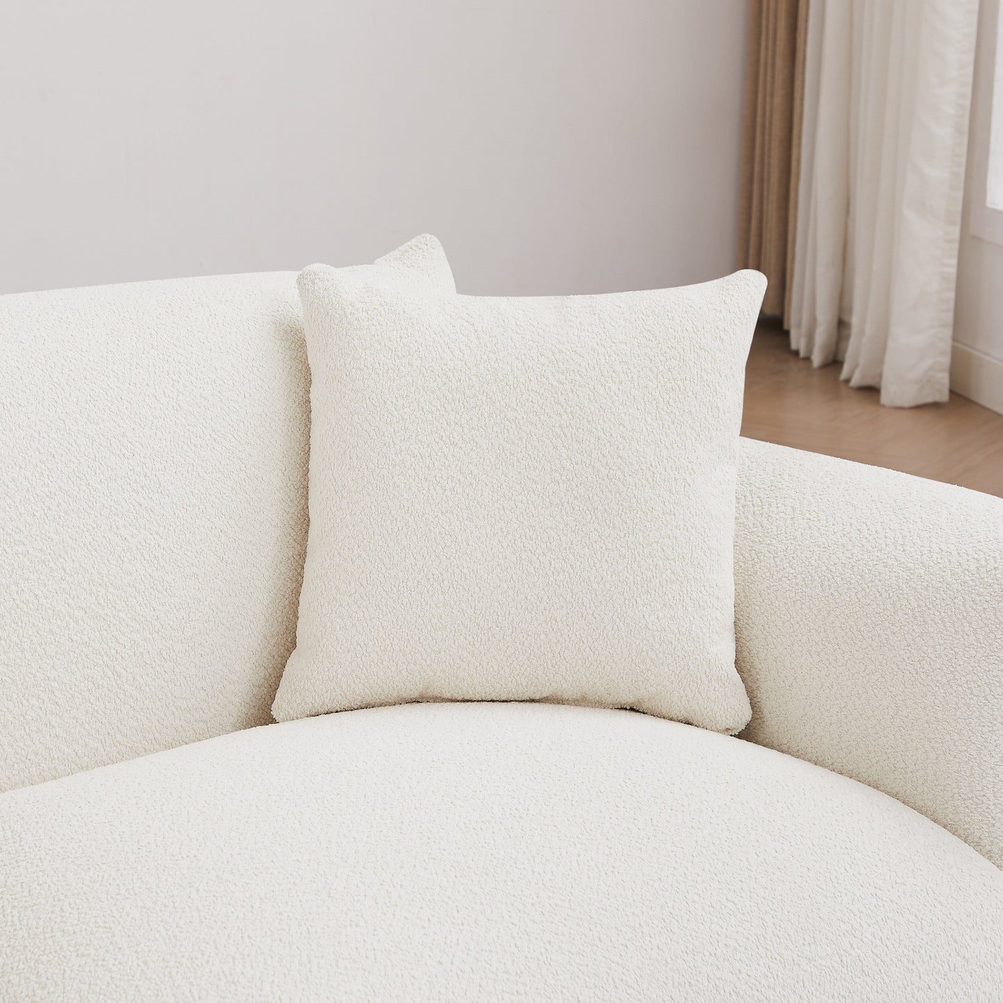 Divano moderno 111 oversize a 3 posti con gambe in metallo e struttura in legno massello per soggiorno