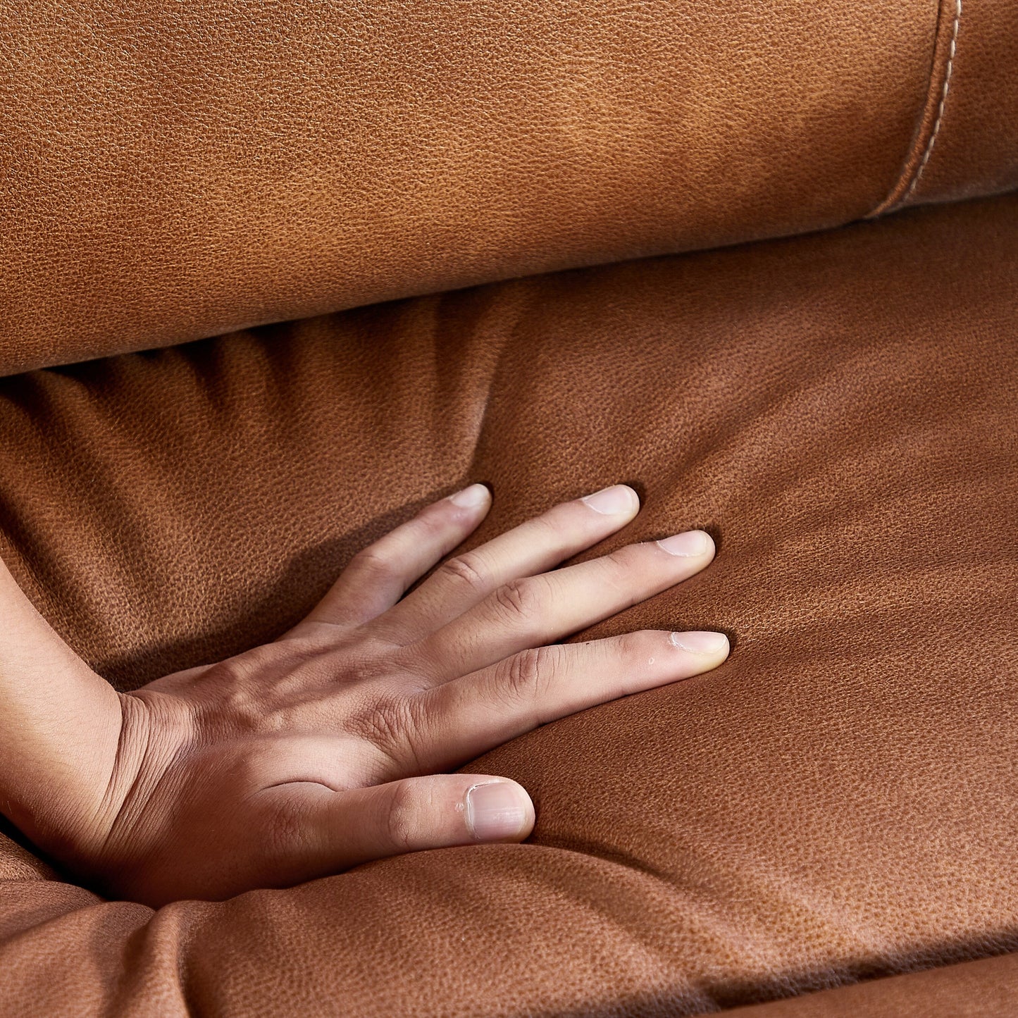 Moderna poltrona reclinabile elettrica girevole a 240 gradi con supporto lombare riscaldato, massaggio vibrante e poggiapiedi estensibile