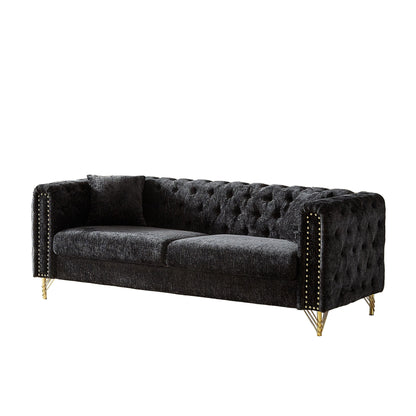 Divano moderno a 3 posti imbottito con 82 bottoni in ciniglia, decorazione con chiodi in rame e gambe in metallo