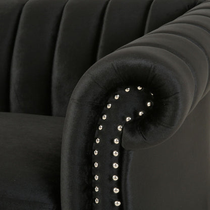 Divano moderno in velluto a 3 posti con braccioli arrotolati, capitonné, finiture con borchie e schienale curvo per soggiorno