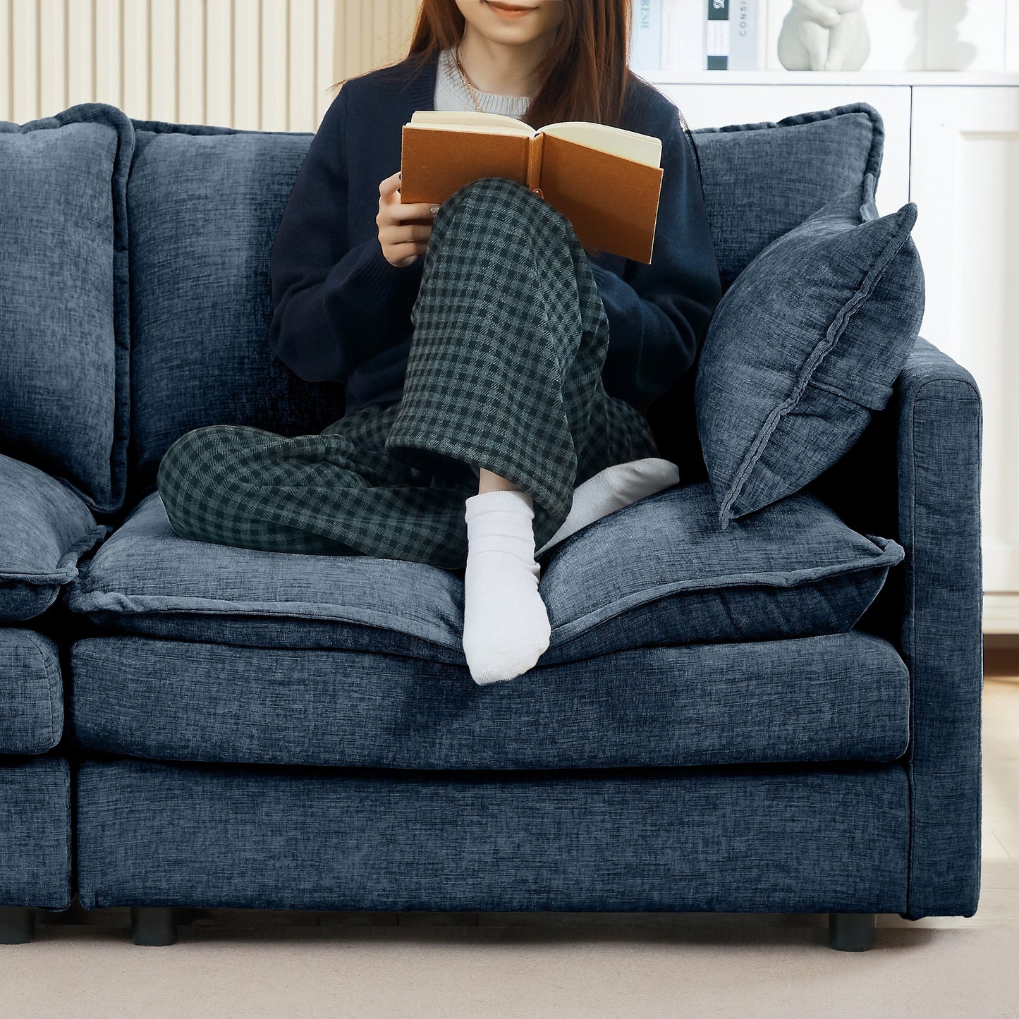 Divano componibile moderno a 3 posti in ciniglia a forma di L con pouf rimovibile per soggiorno