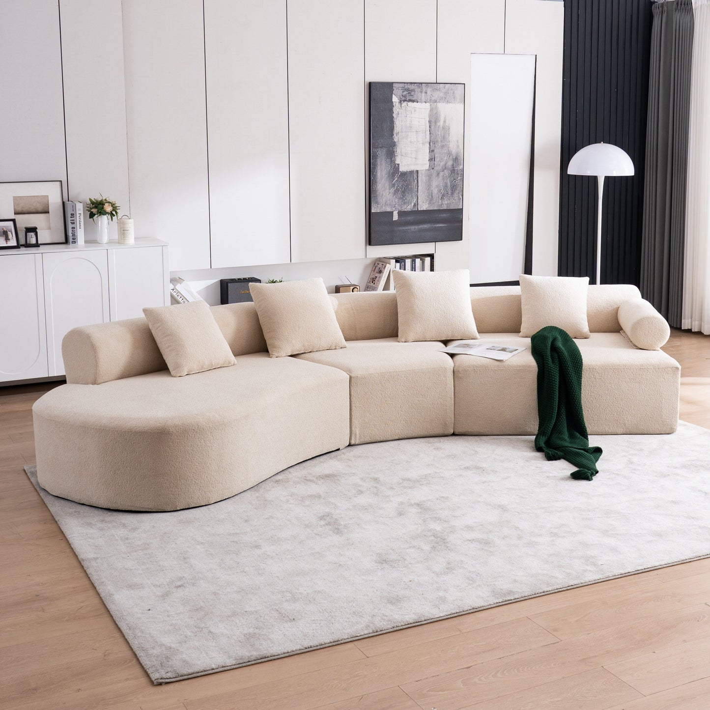 Divano moderno con seduta profonda in memory foam curvo