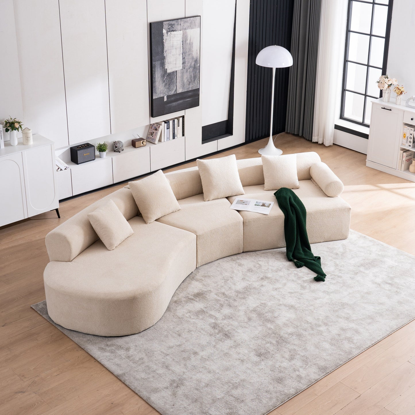 Divano moderno con seduta profonda in memory foam curvo