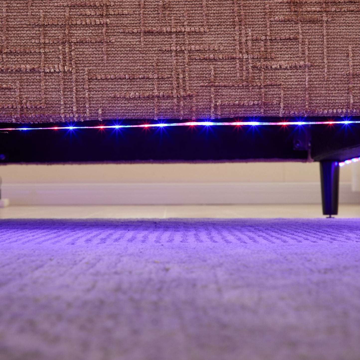 Divano moderno a 2 posti in ciniglia con gambe in legno, luce a LED, porta di ricarica USB e borsa portaoggetti, per soggiorno, camera da letto, studio