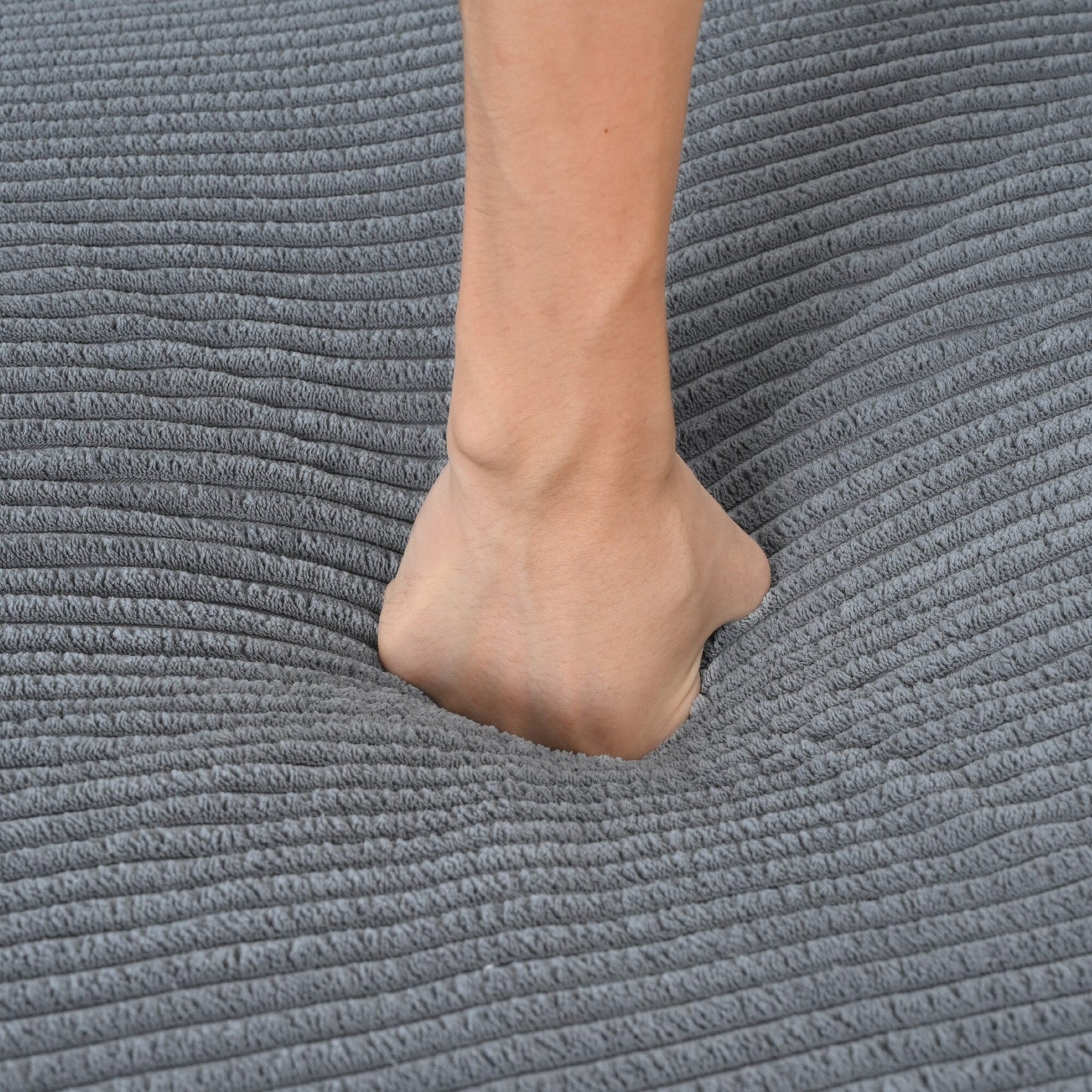 Divano componibile modulare a 6 posti in velluto a coste a forma di L con pouf e gambe in legno per soggiorno e ufficio