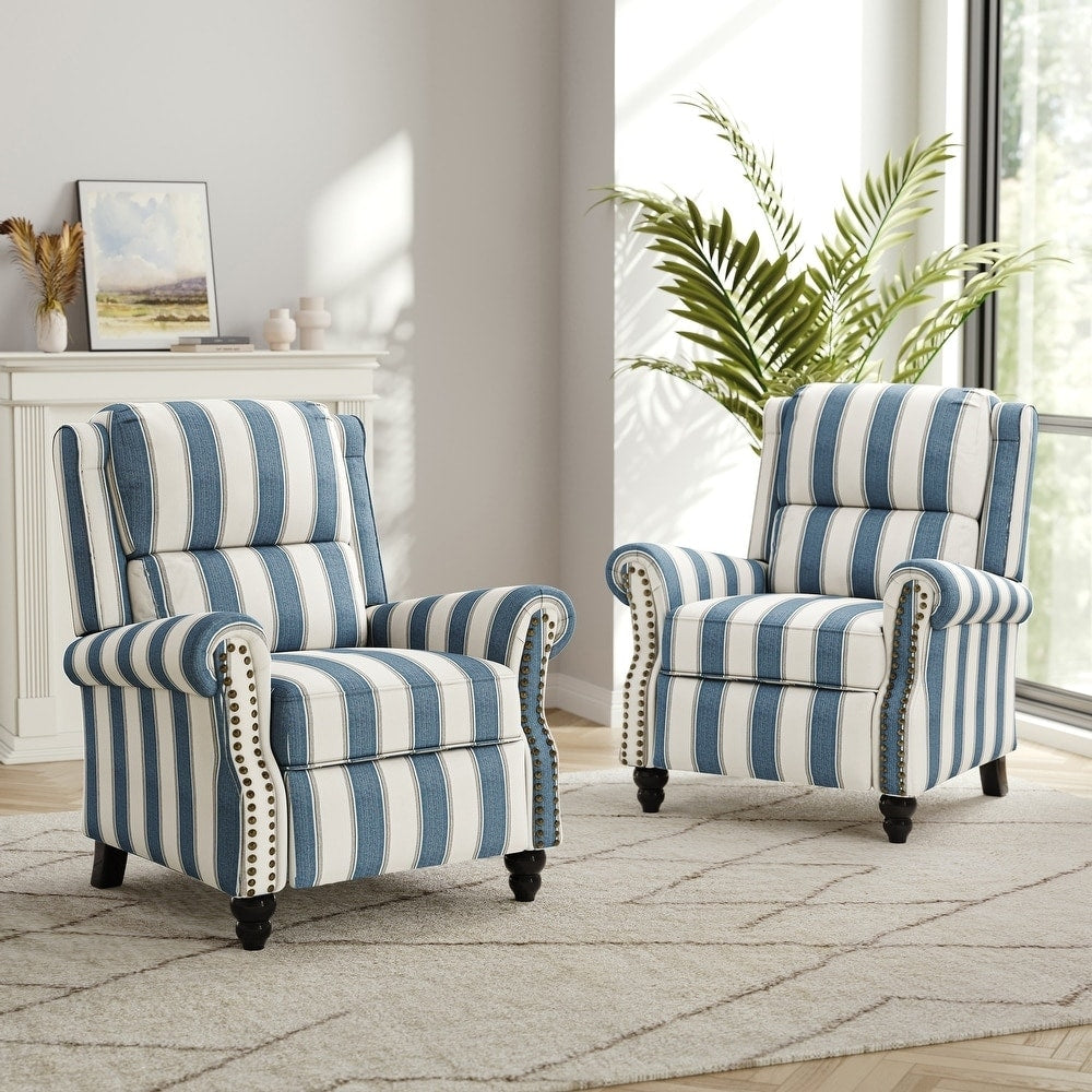 Poltrona reclinabile con schienale imbottito e testa a chiodo