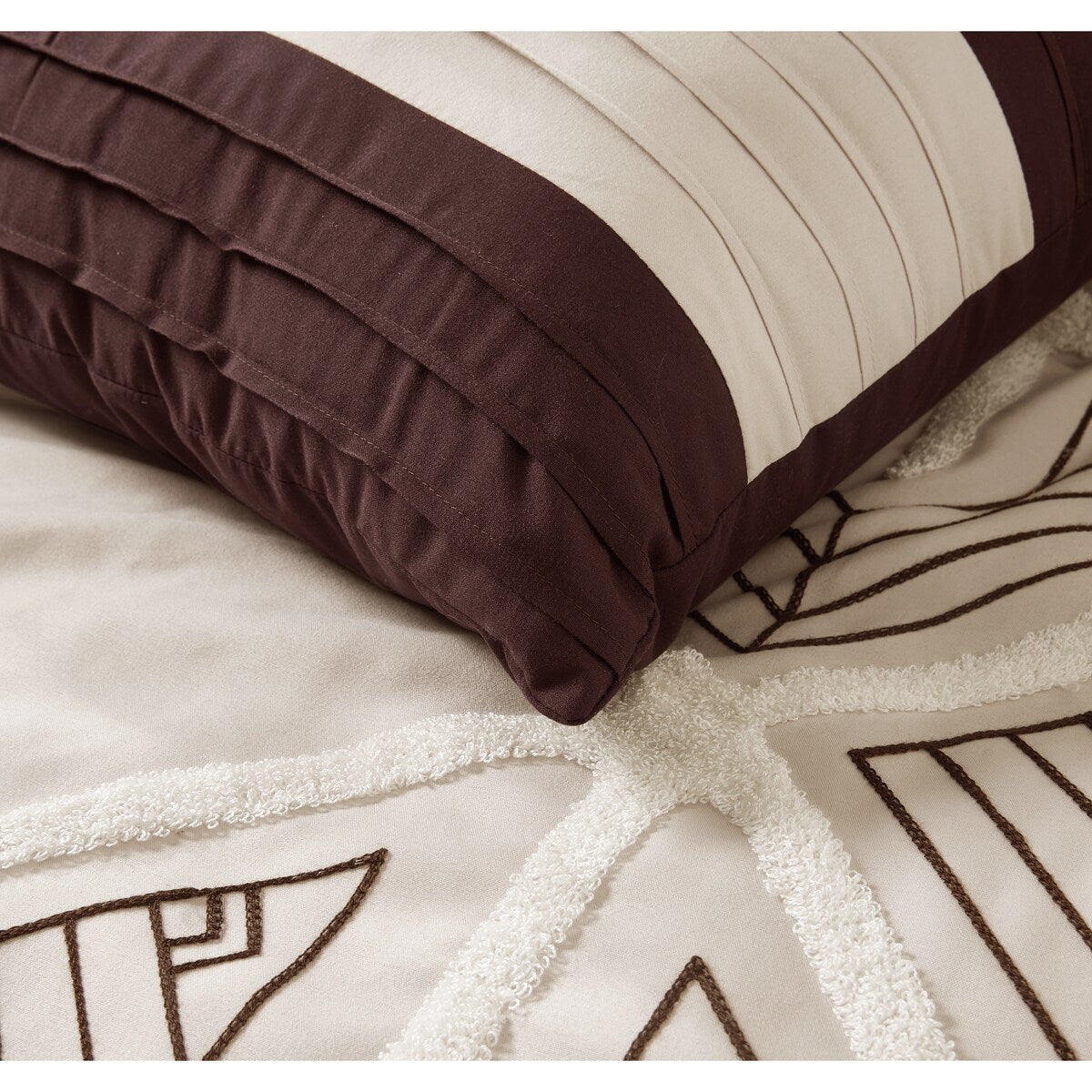 Nanshing Corina Set copripiumino in spugna ricamato da 7 pezzi