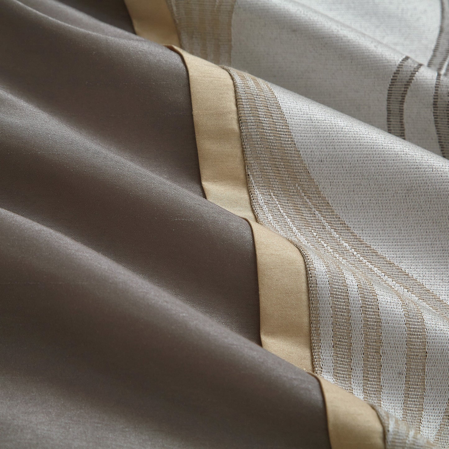 Nanshing Daniella Set copripiumino geometrico moderno da 7 pezzi