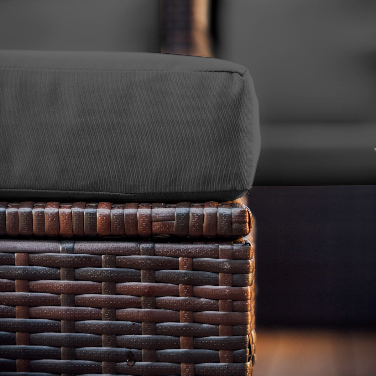 Set da pranzo per patio in vimini da esterno Nestl da 7 pezzi