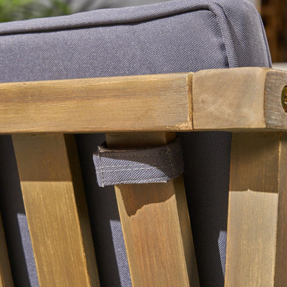 Sedie da esterno in legno di acacia con cuscini Newbury (set da 2) di Christopher Knight Home