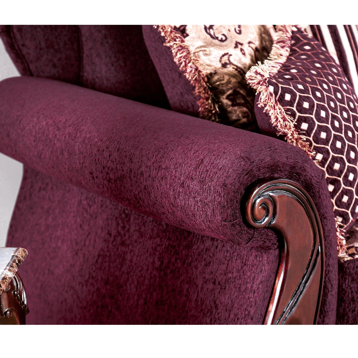 Divano con braccioli arrotolati rivestito in tessuto tradizionale Fova di Furniture of America