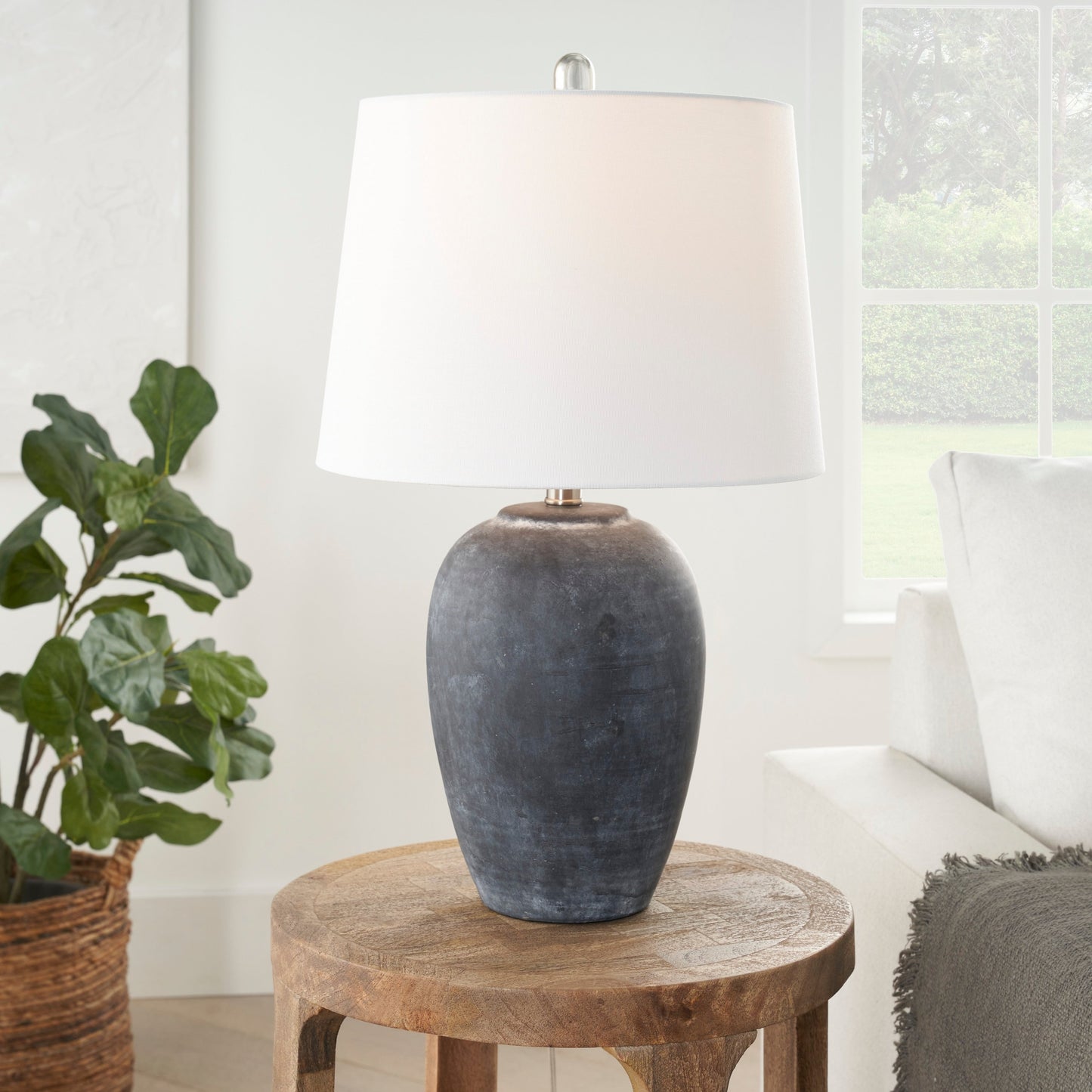 Lampada da tavolo in ceramica non smaltata Nourison 23