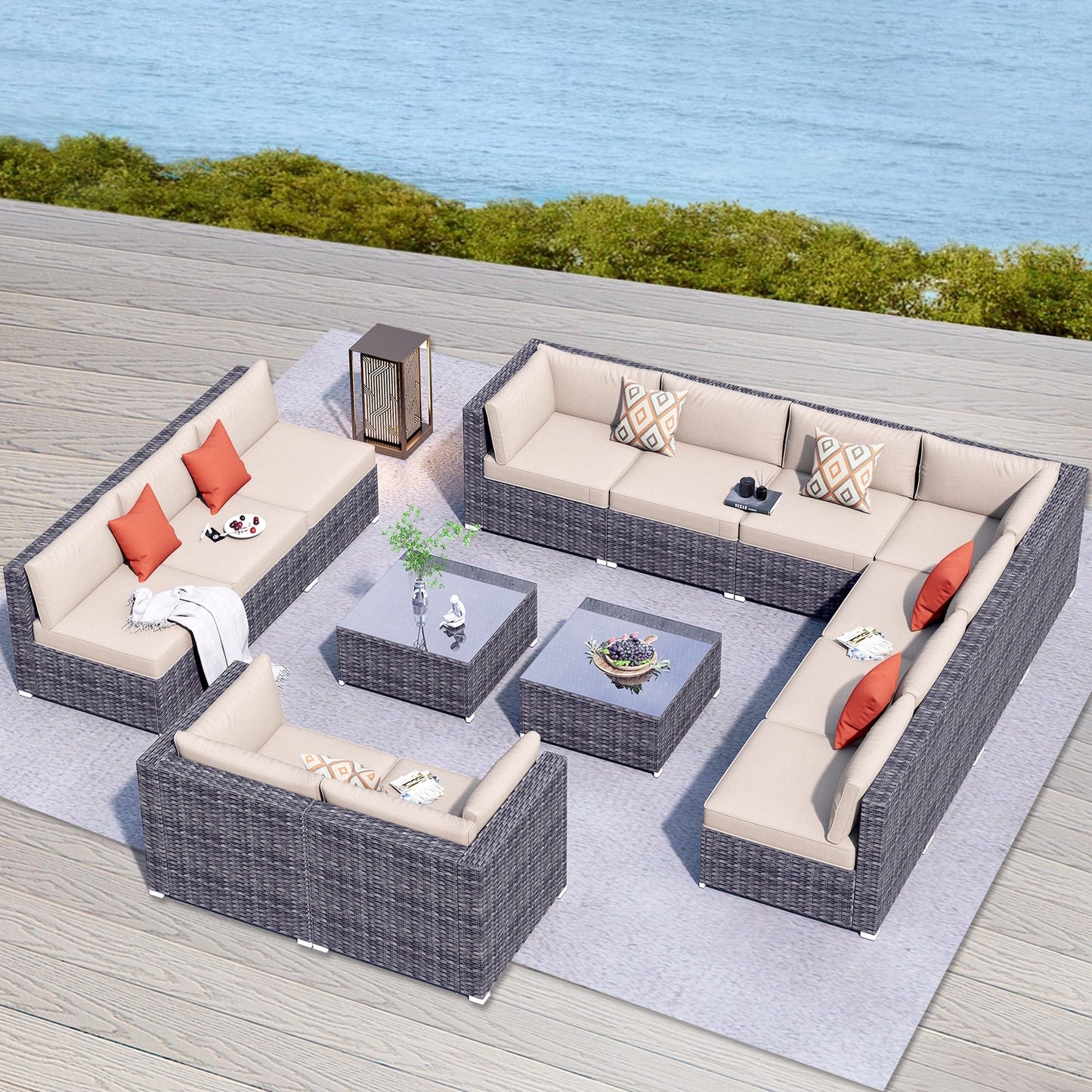 Set di divani componibili OVIOS da 14 pezzi in vimini con seduta profonda e tavolo con piano in vetro