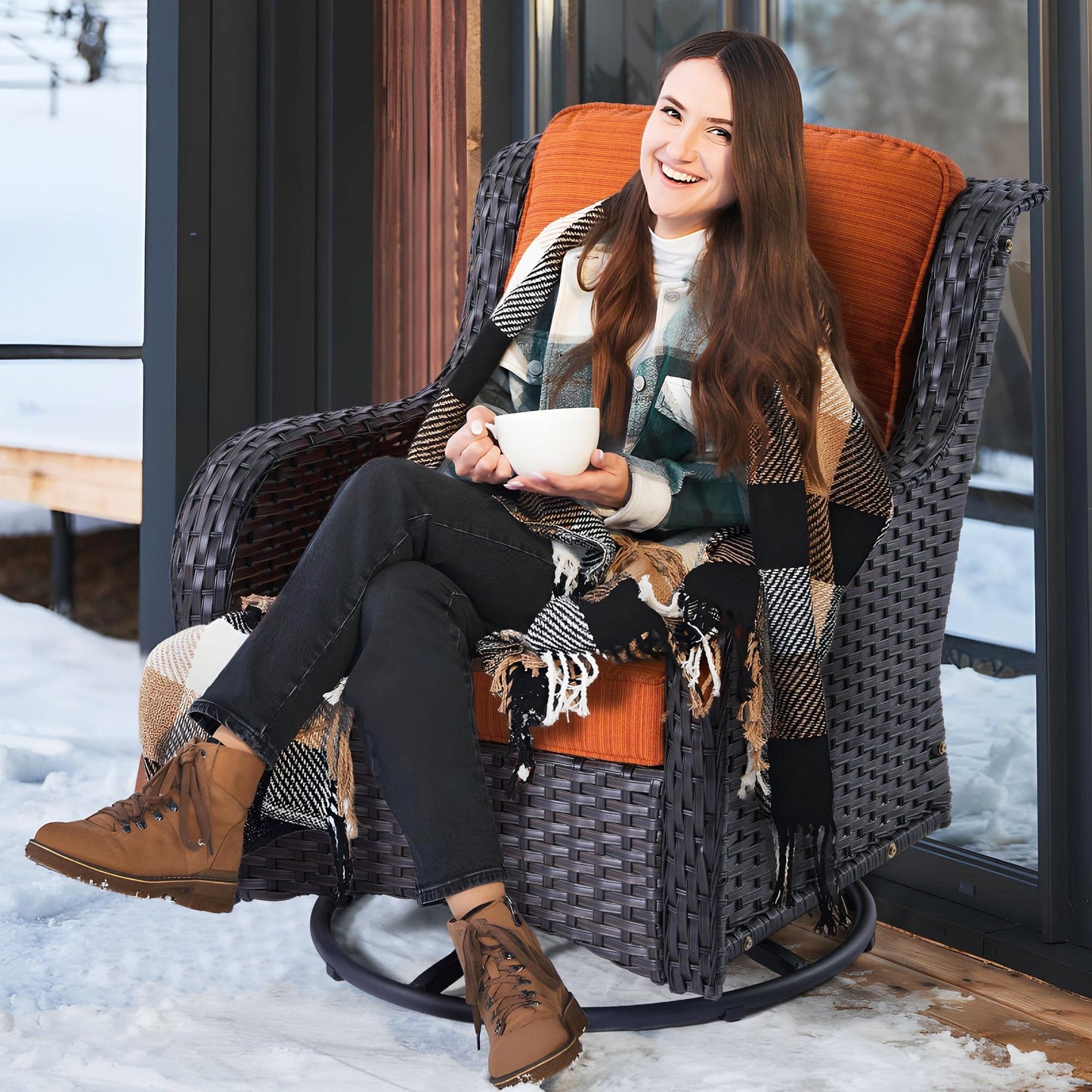 Set di 3 sedie girevoli in vimini per patio OVIOS