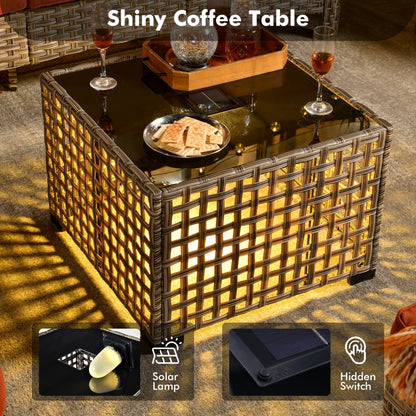 Set di 5 sedie girevoli in vimini per esterni OVIOS con tavolo ad energia solare