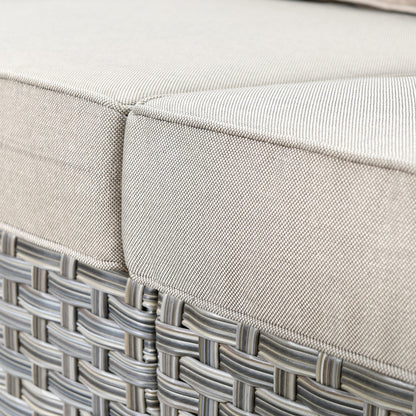 Set da conversazione in vimini da patio OVIOS da 5 pezzi con tavolo da fuoco