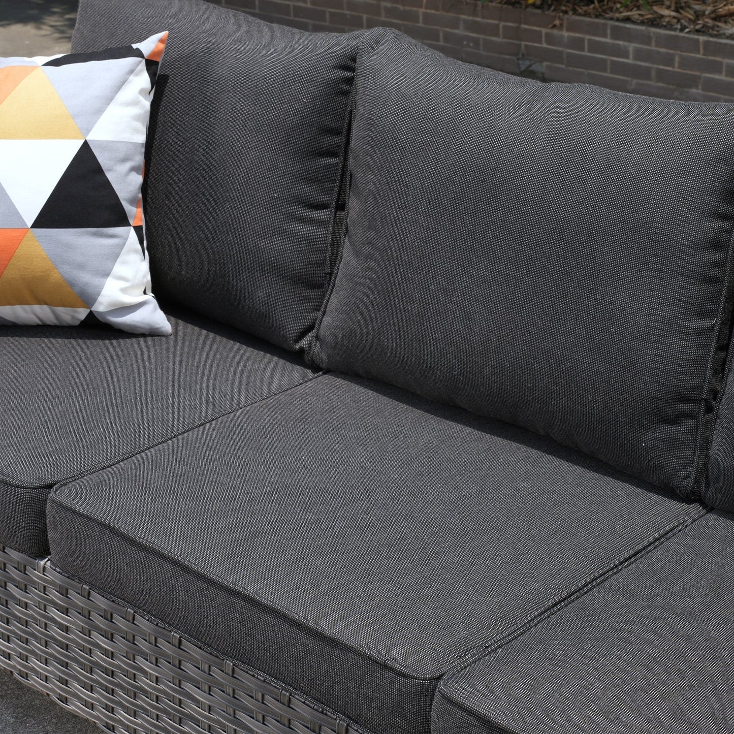 Set di mobili componibili da esterno con schienale alto in vimini da 8 pezzi OVIOS