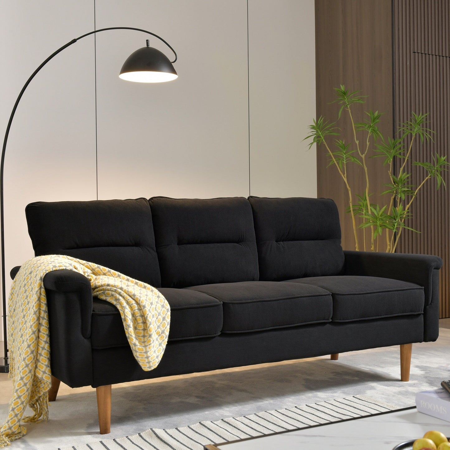 Divano da interno con gambe in legno e cuscino soffice OVIOS