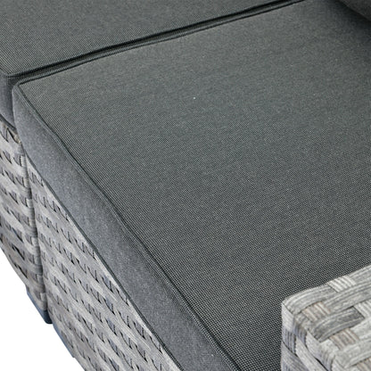 Set di 9 sedie a dondolo girevoli in vimini per patio OVIOS con tavoli con piano in vetro