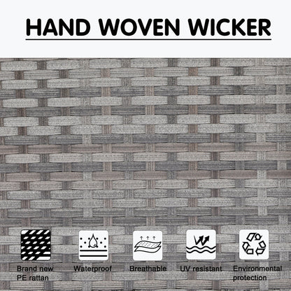 Set di 9 sedie a dondolo girevoli in vimini per patio OVIOS con tavoli con piano in vetro