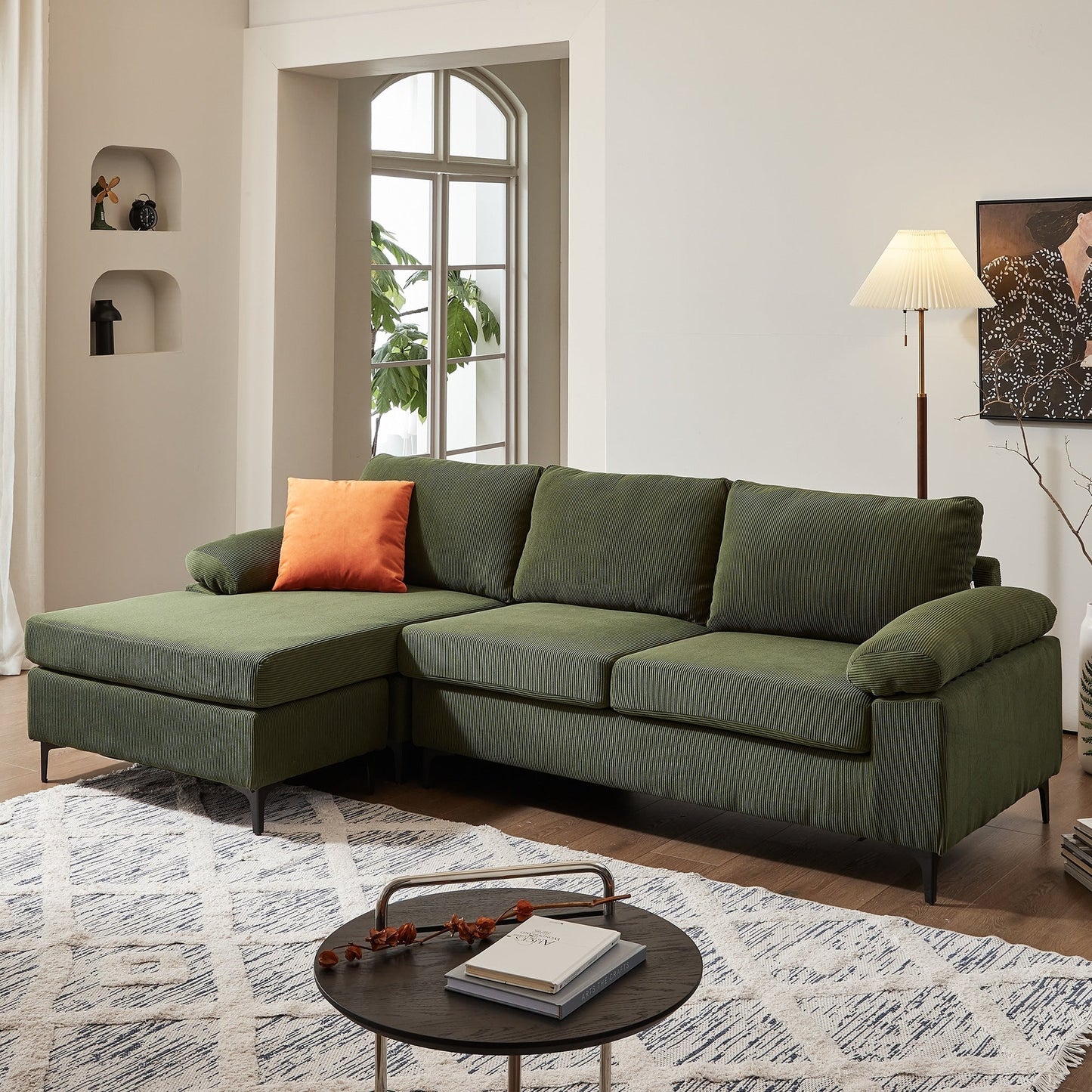 Divano chaise longue reversibile OVIOS con cuscini soffici e gambe in metallo