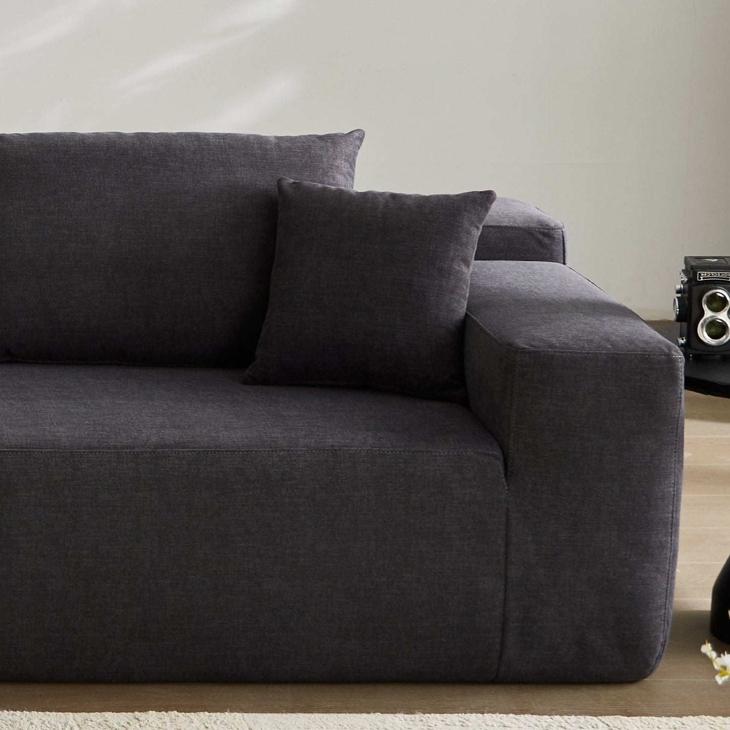 Divano chaise longue OVIOS antigraffio, non richiede montaggio