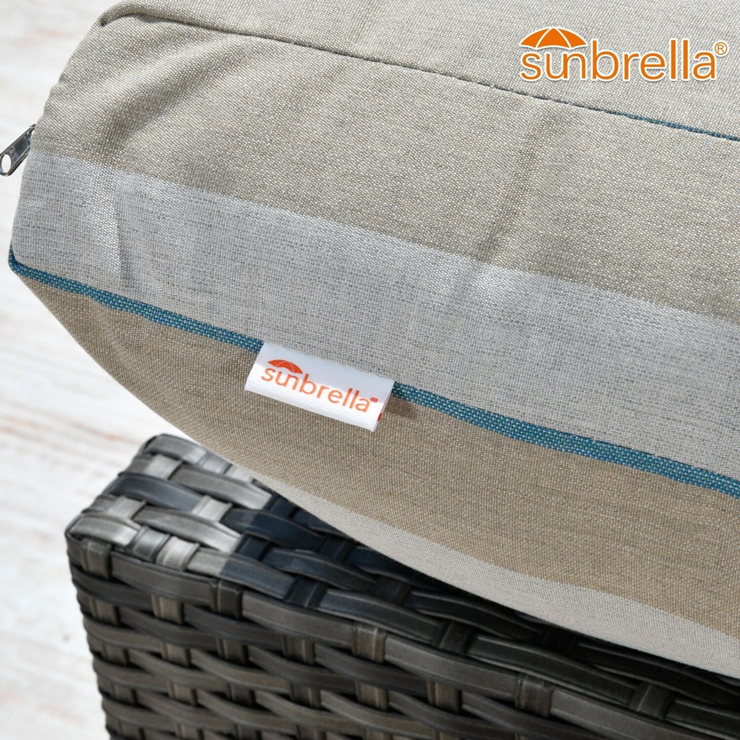 Set da esterno componibile OVIOS in tessuto Sunbrella da 9 e 12 pezzi