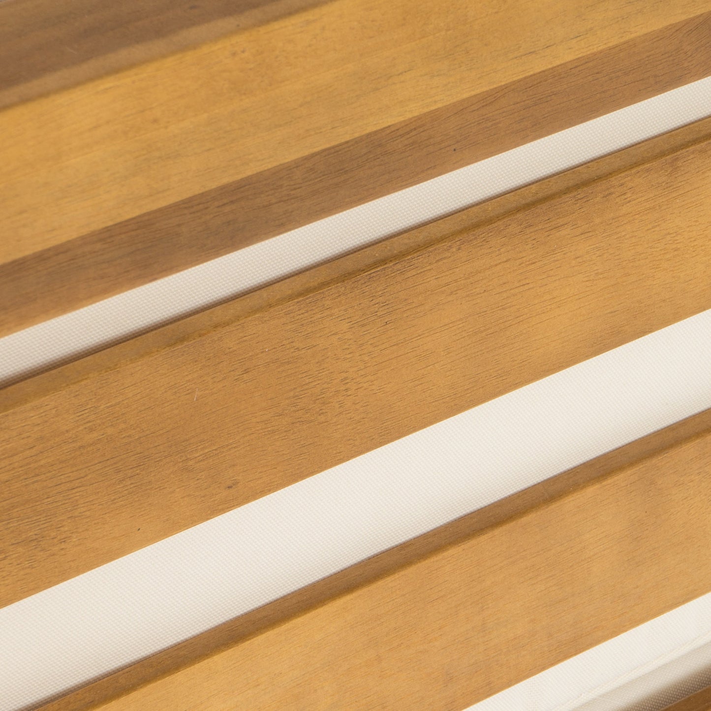 Set di divano a due posti e tavolino da caffè con bracciolo sinistro in legno di acacia Oana per esterni con cuscino di Christopher Knight Home