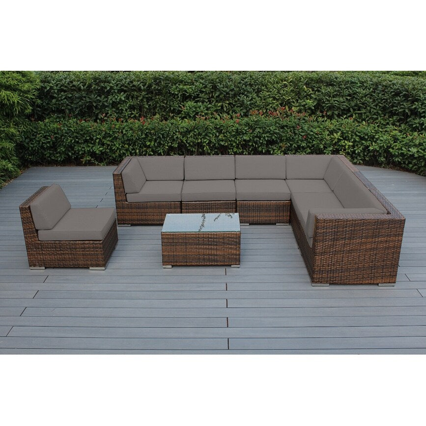 Divano componibile Ohana Outdoor Patio da 8 pezzi in vimini marrone misto con cuscini - Nessun montaggio