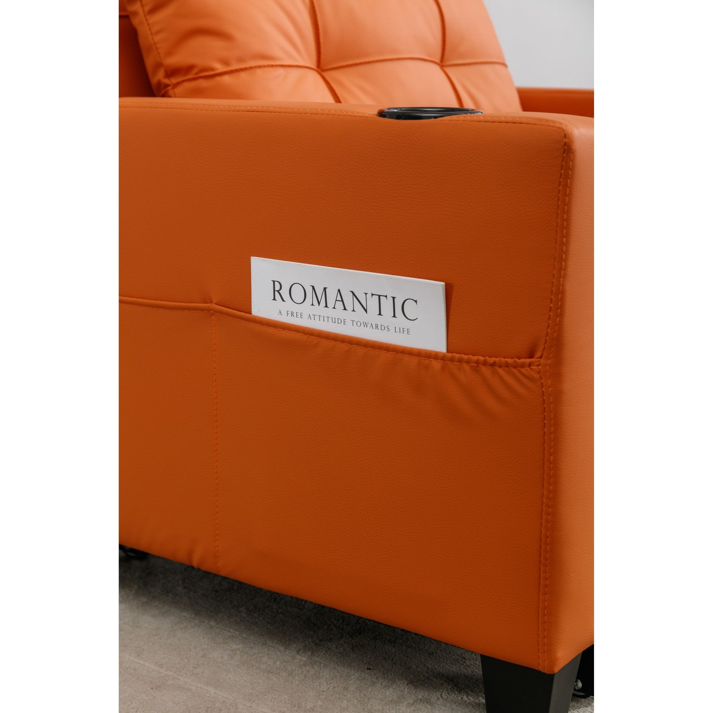 Divano letto trasformabile in similpelle arancione con porte USB