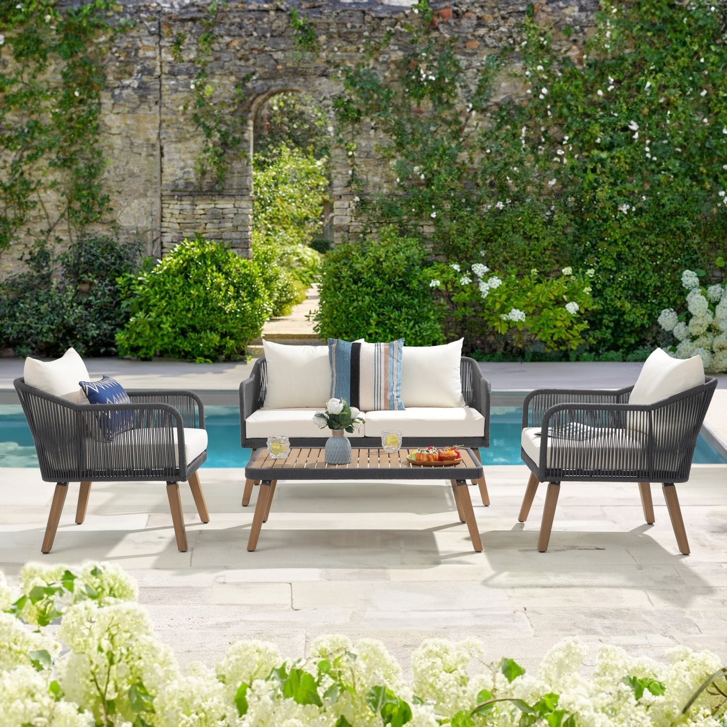 Set da conversazione in corda da esterno, 4 pezzi, con cuscini