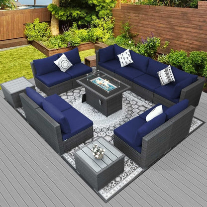 Set di divani componibili per esterni FINCATI in vimini grigio con tavolo e braciere