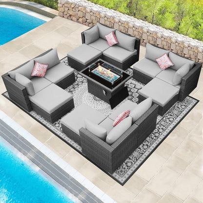 Set di divani componibili per esterni FINCATI in vimini grigio con tavolo e braciere