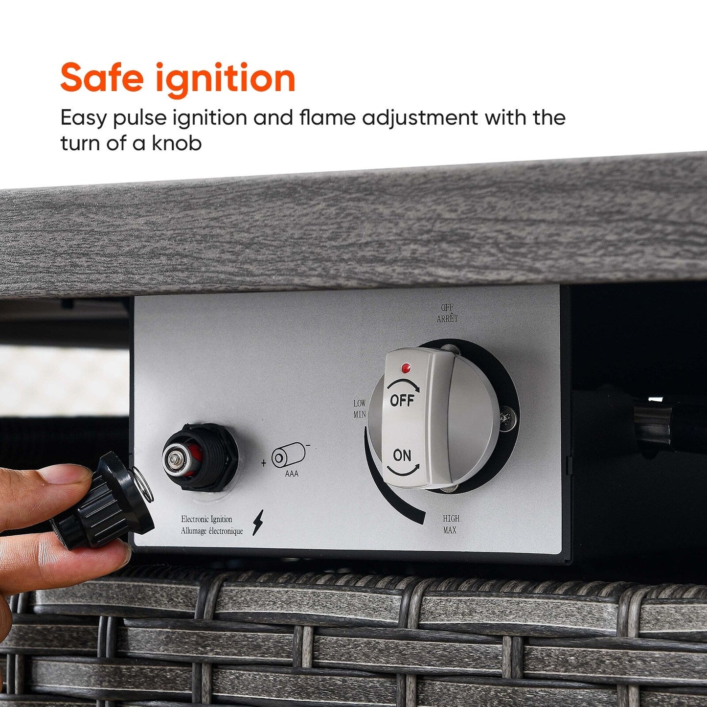 Divano da esterno in vimini a 3 posti Gymojoy con tavolo girevole per braciere