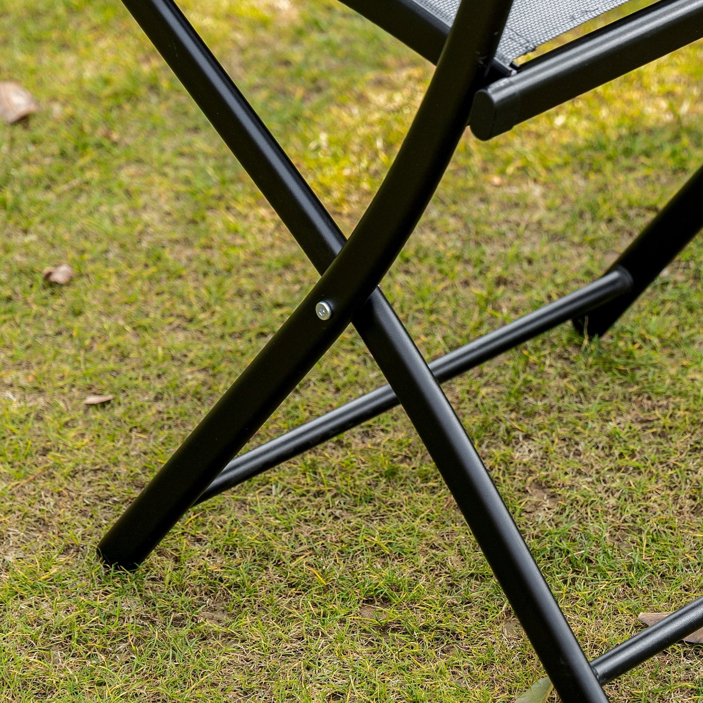 Outsunny Set da giardino bistrot 3 pezzi, set da pranzo pieghevole per esterni con piano in vetro, 2 sedie pieghevoli, struttura in acciaio