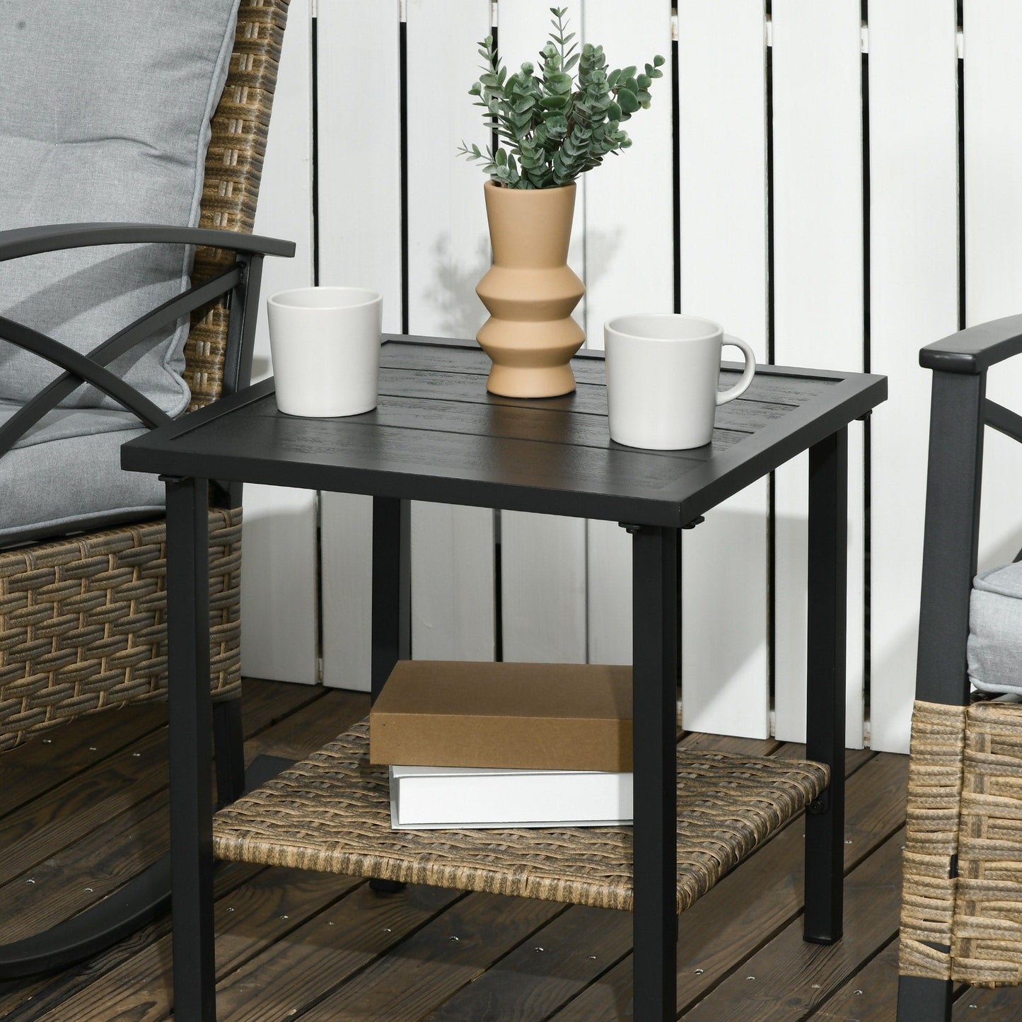 Outsunny Set da bistrot a dondolo in vimini da 3 pezzi, set di mobili da esterno per patio con due sedie a dondolo da veranda - N/D