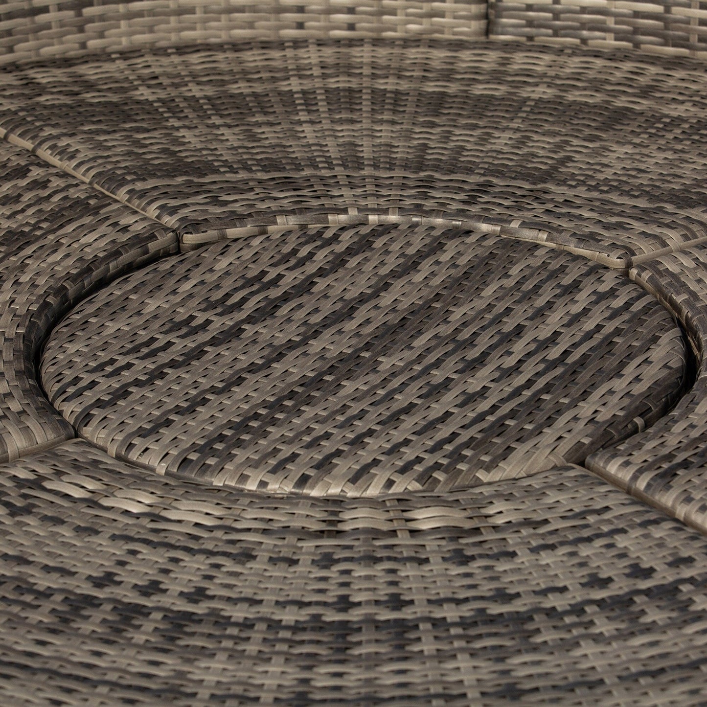 Set di 4 lettini prendisole rotondi in vimini e rattan con cuscini per esterni Outsunny o divano da conversazione con tettuccio parasole