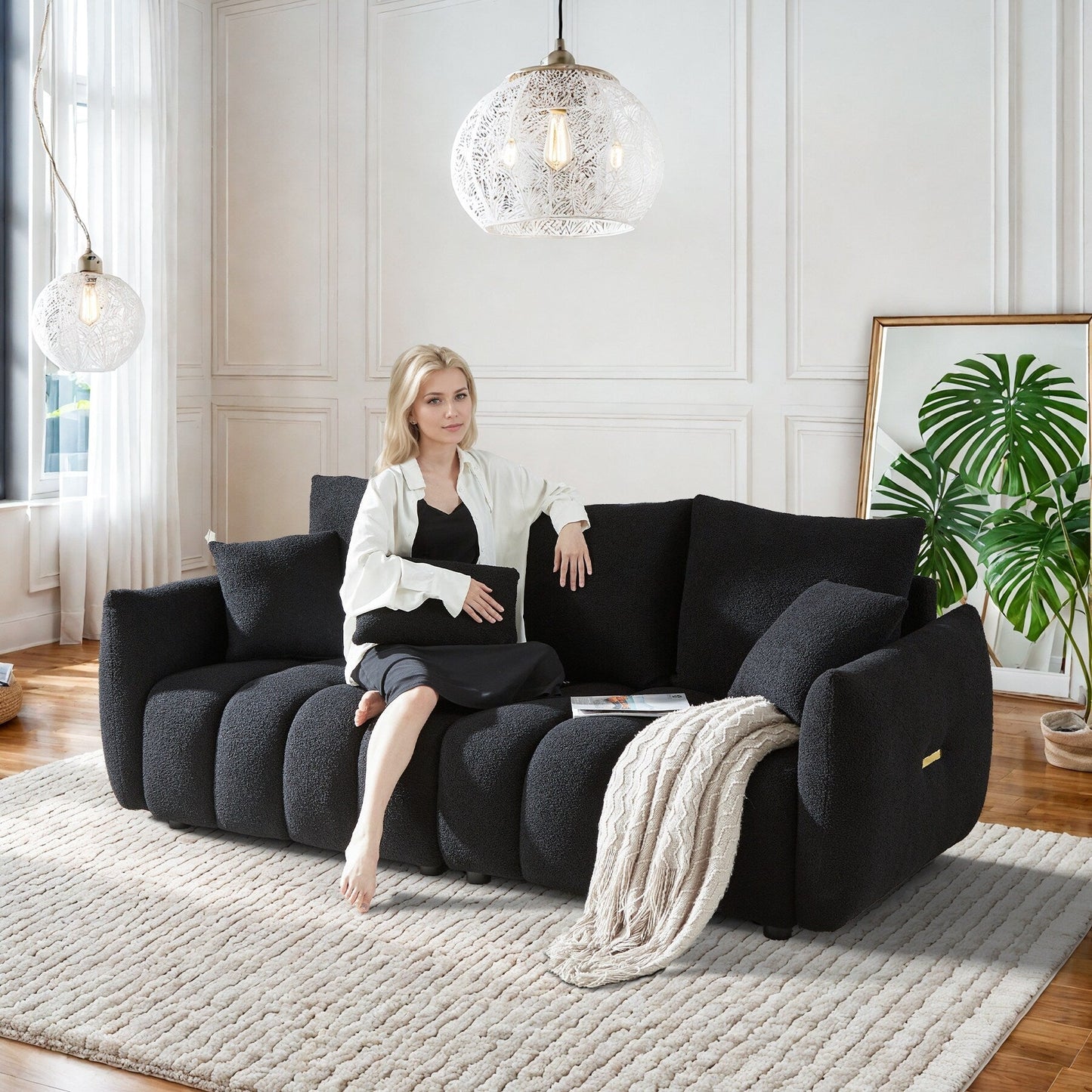 Divano imbottito Ouyessir in tessuto morbido con seduta profonda e 3 cuscini