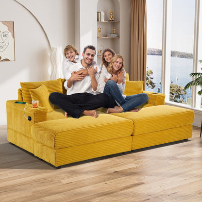 Divano singolo imbottito Ouyessir con seduta profonda e pouf per soggiorno