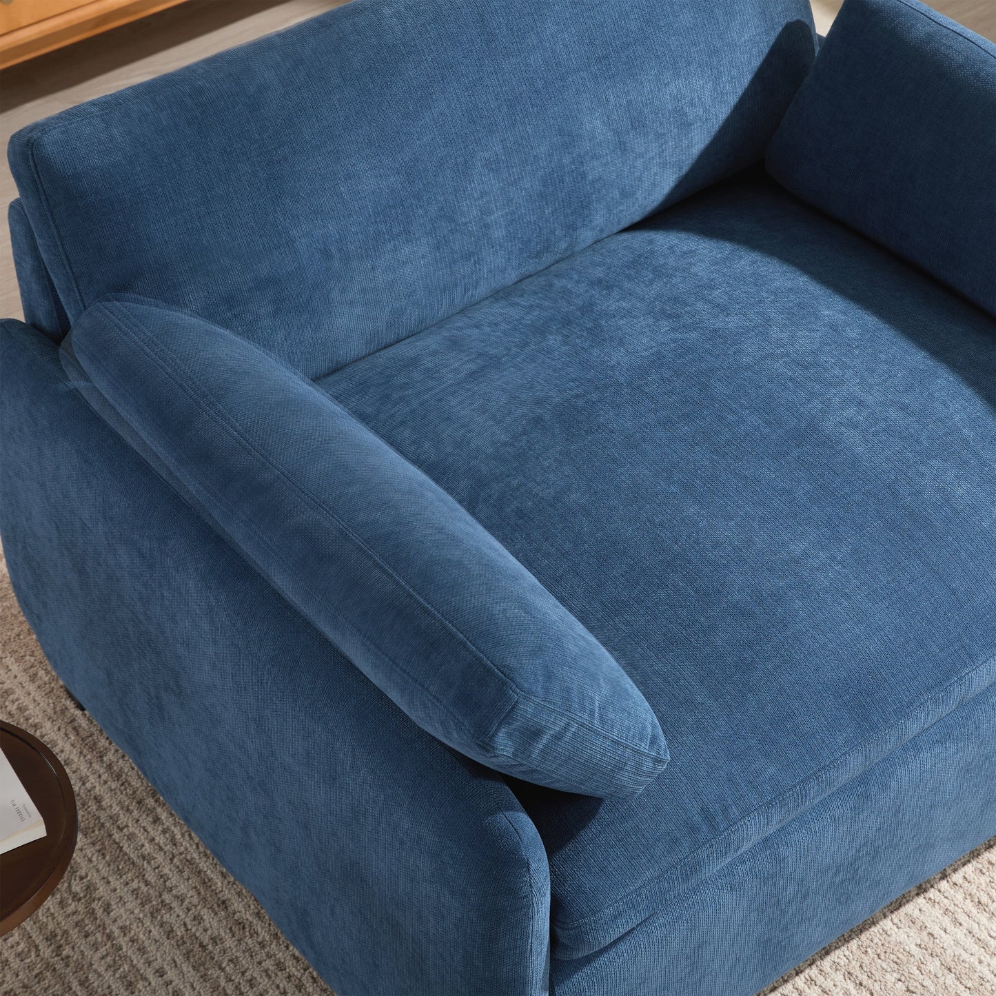 Poltrona singola in ciniglia oversize