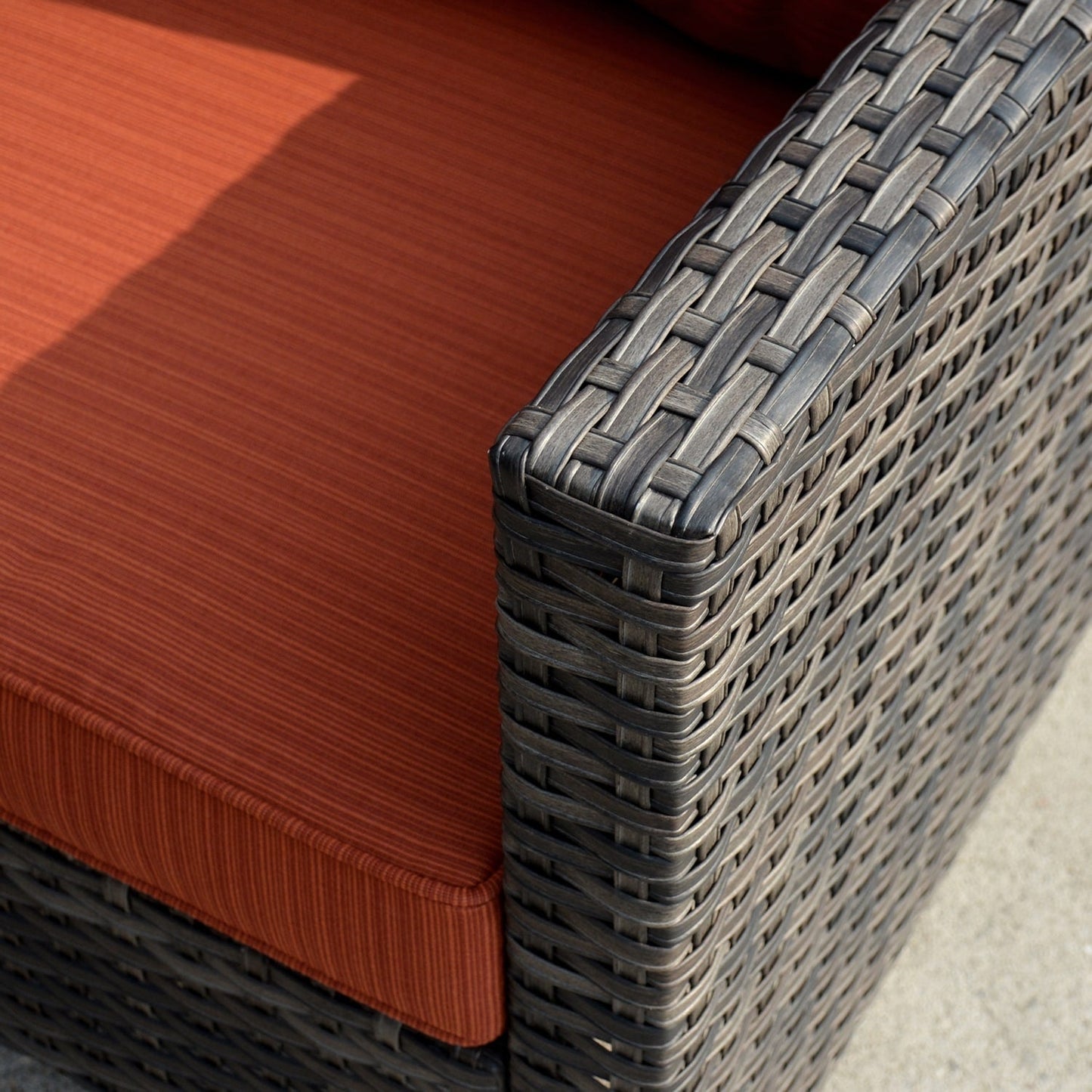 Set di sedie da conversazione in vimini per patio esterno OVIOS