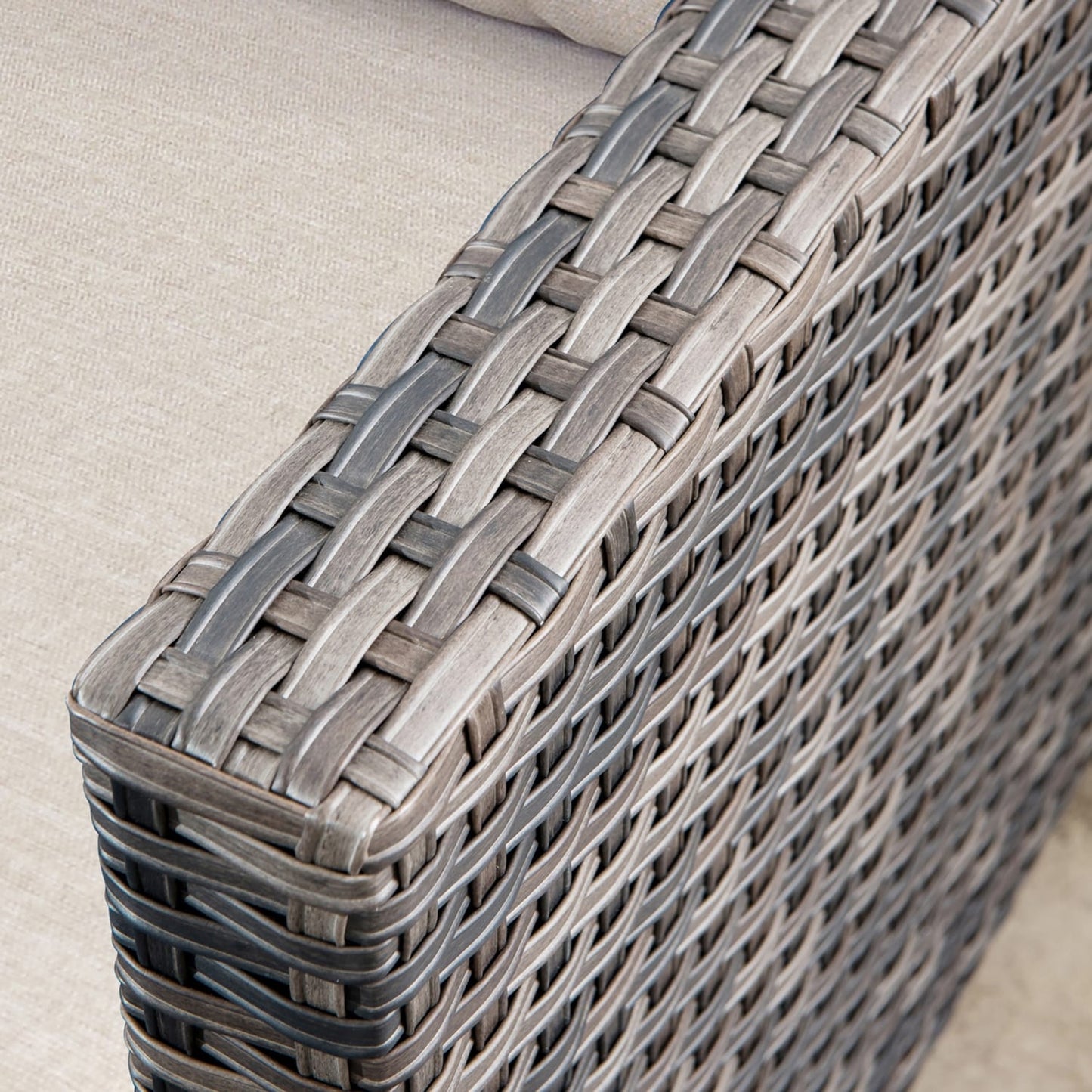 Set di divani da conversazione in vimini da giardino OVIOS da 6 pezzi con sedie a dondolo girevoli