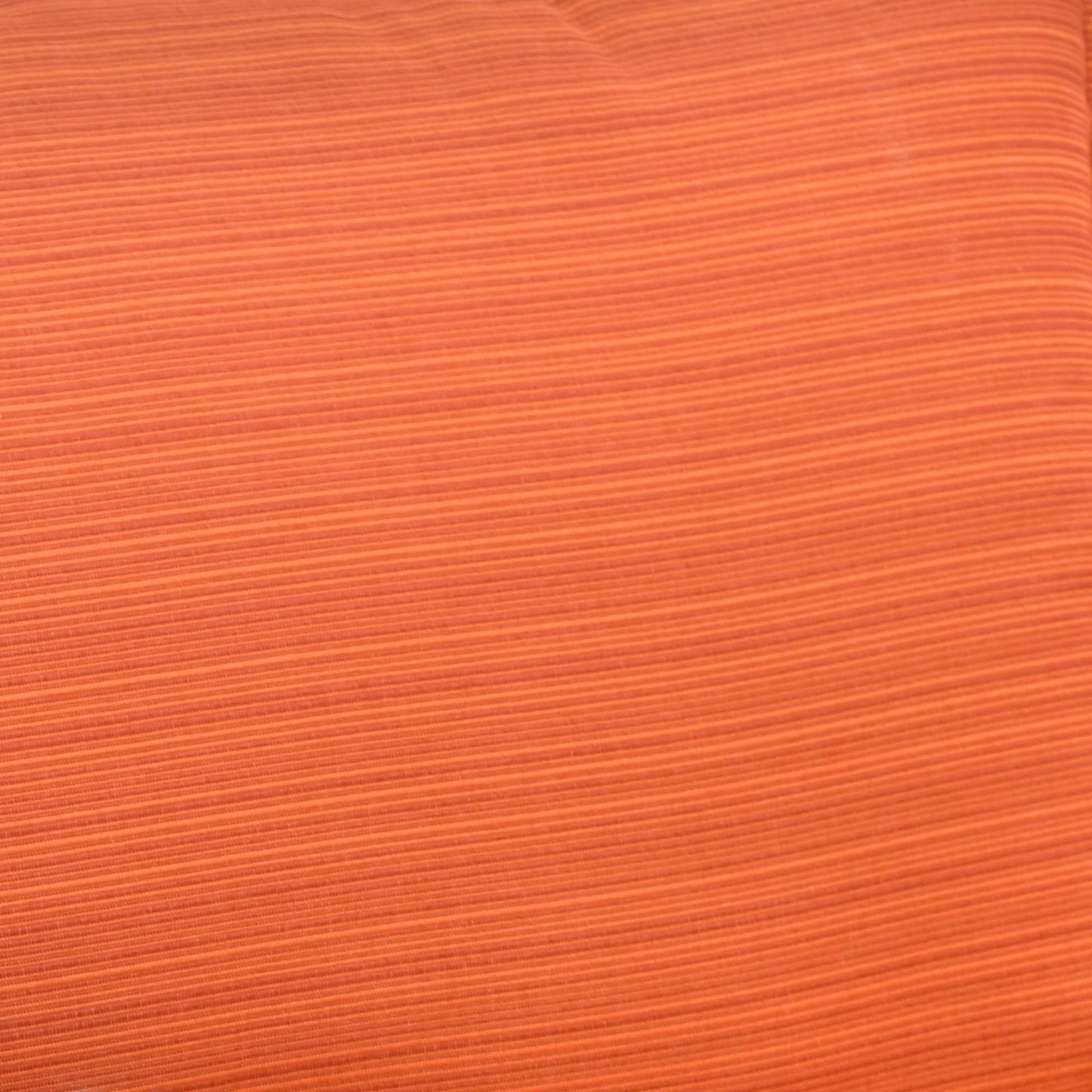 Set da 12 pezzi con tavolo e braccioli larghi per mobili da giardino in vimini OVIOS