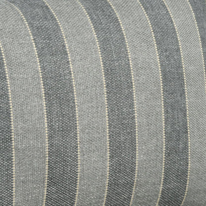 Set da 12 pezzi con tavolo e braccioli larghi per mobili da giardino in vimini OVIOS