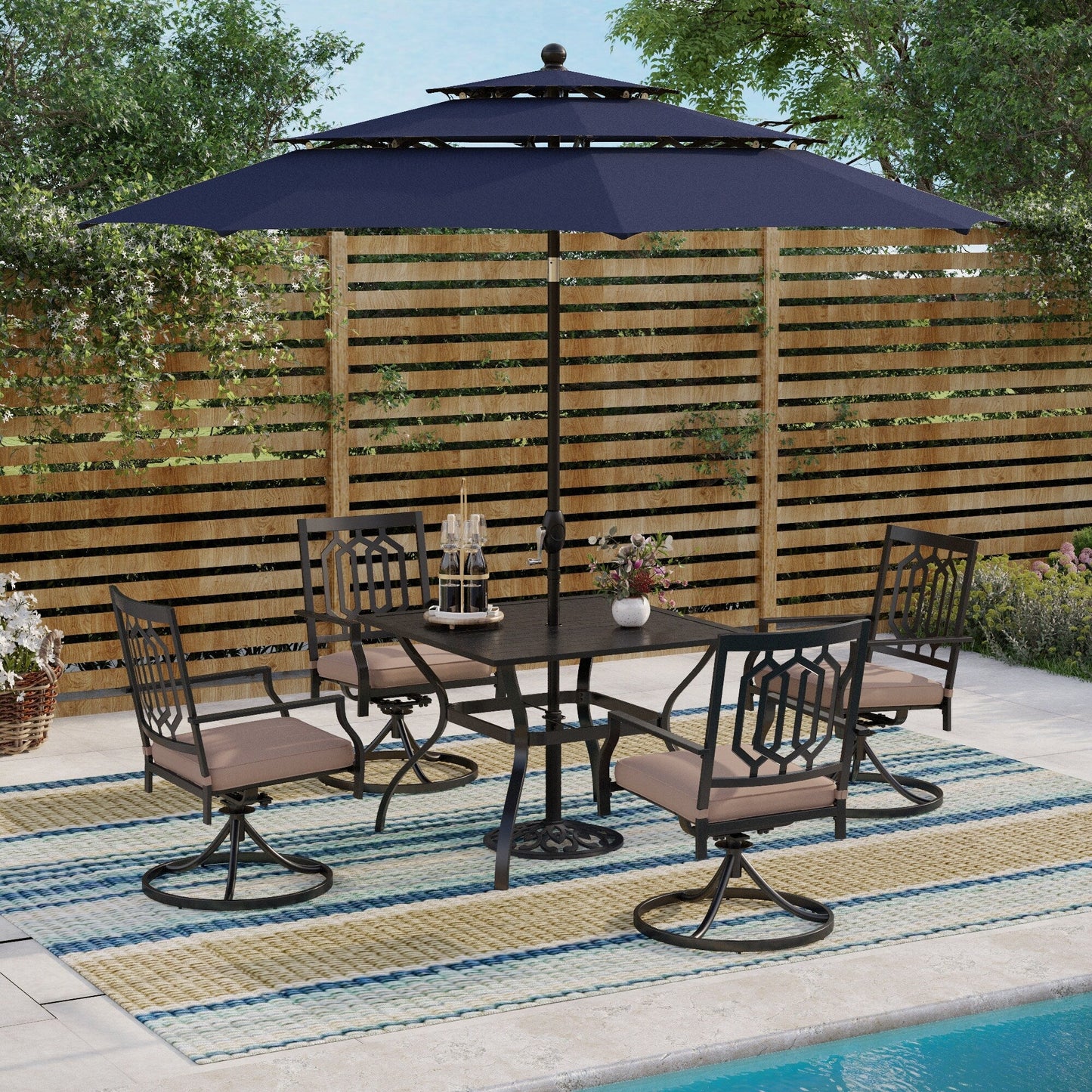 MAISON ARTS Set da pranzo per patio da 5 pezzi con ombrellone rotondo da 10 piedi, 4 sedie da pranzo girevoli con cuscino e tavolo da patio con doghe in acciaio